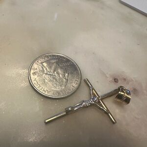 10k gold pendant 1g bail holds up to a 3mm chain